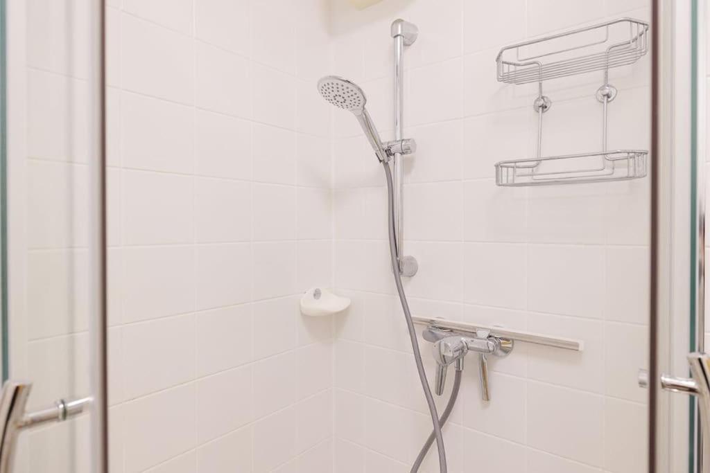 New! Cozy & Lovely Home In The 3Rd District فيينا المظهر الخارجي الصورة
