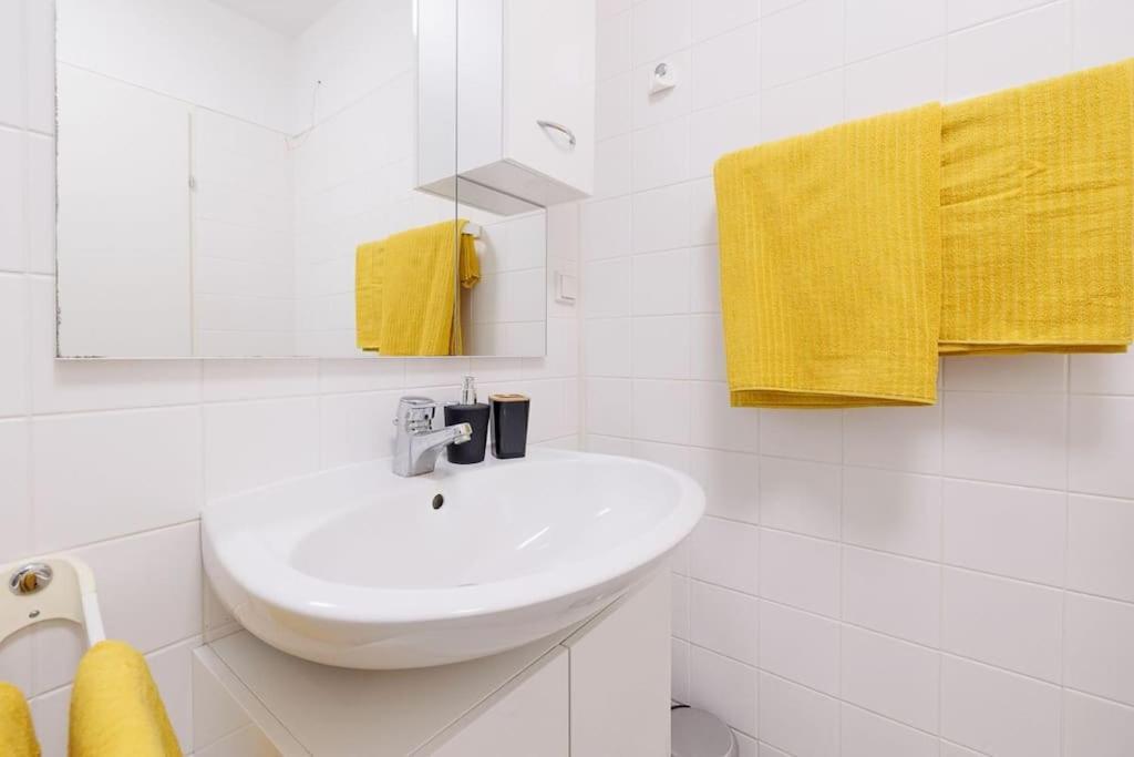 New! Cozy & Lovely Home In The 3Rd District فيينا المظهر الخارجي الصورة